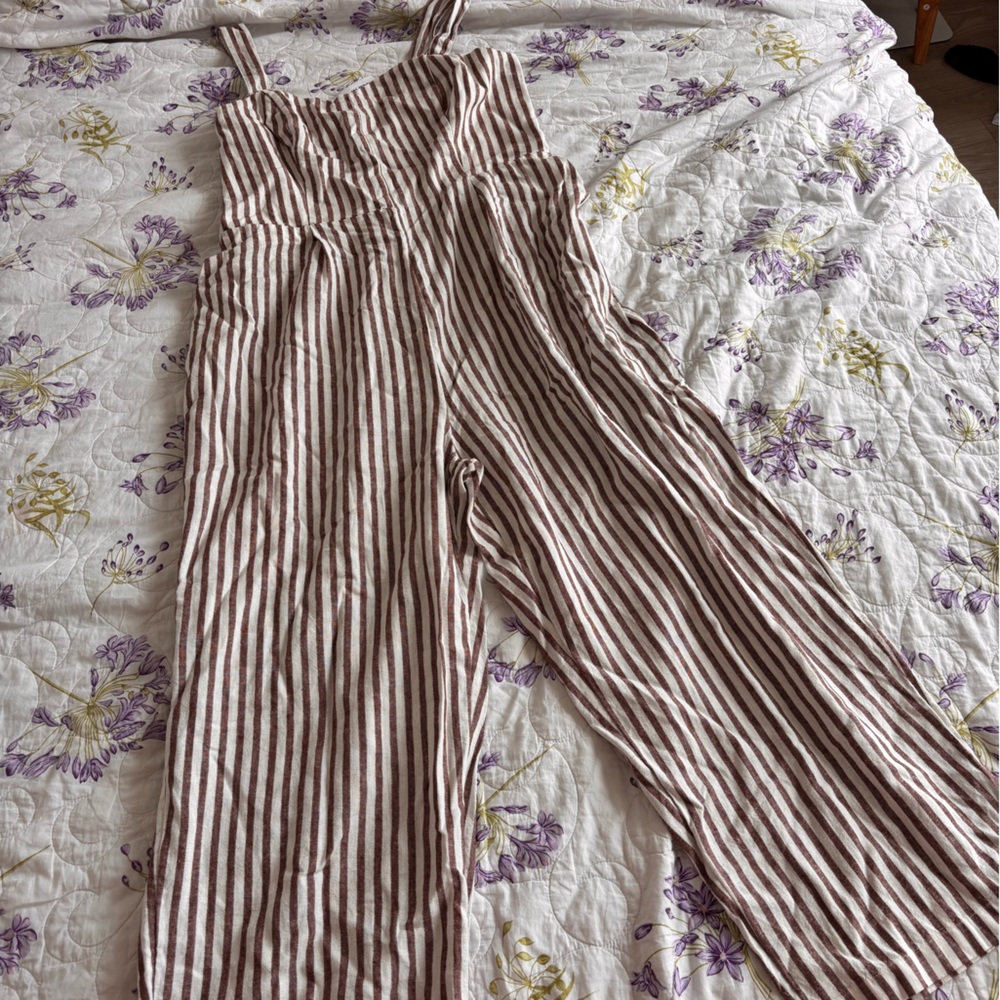 Striped Wide-Leg jumpsuit
